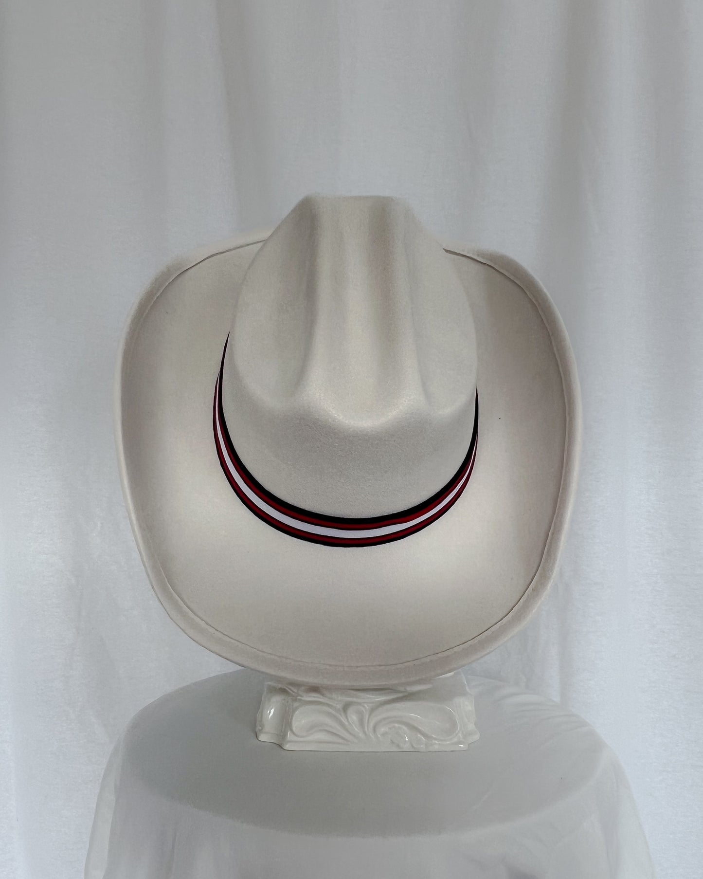 The Baseline – White Cowboy Hat | Selcouth Original