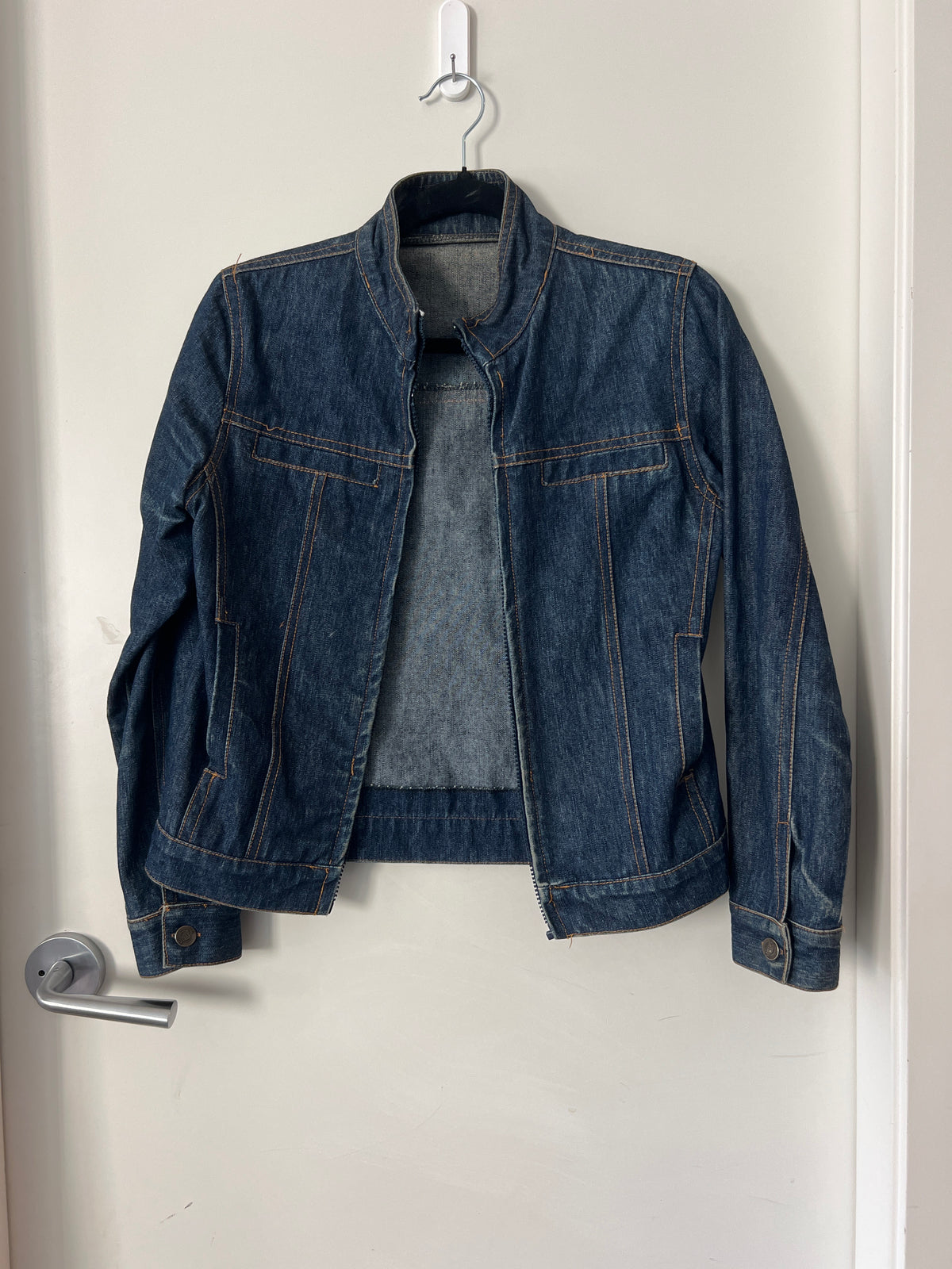 Y2K fitted denim jacket