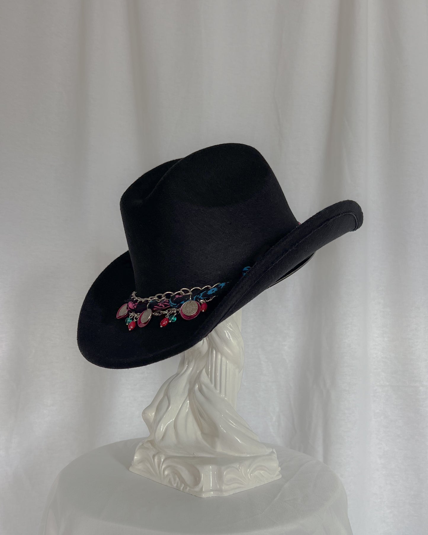 The Medallion – Black Cowboy Hat | Selcouth Original