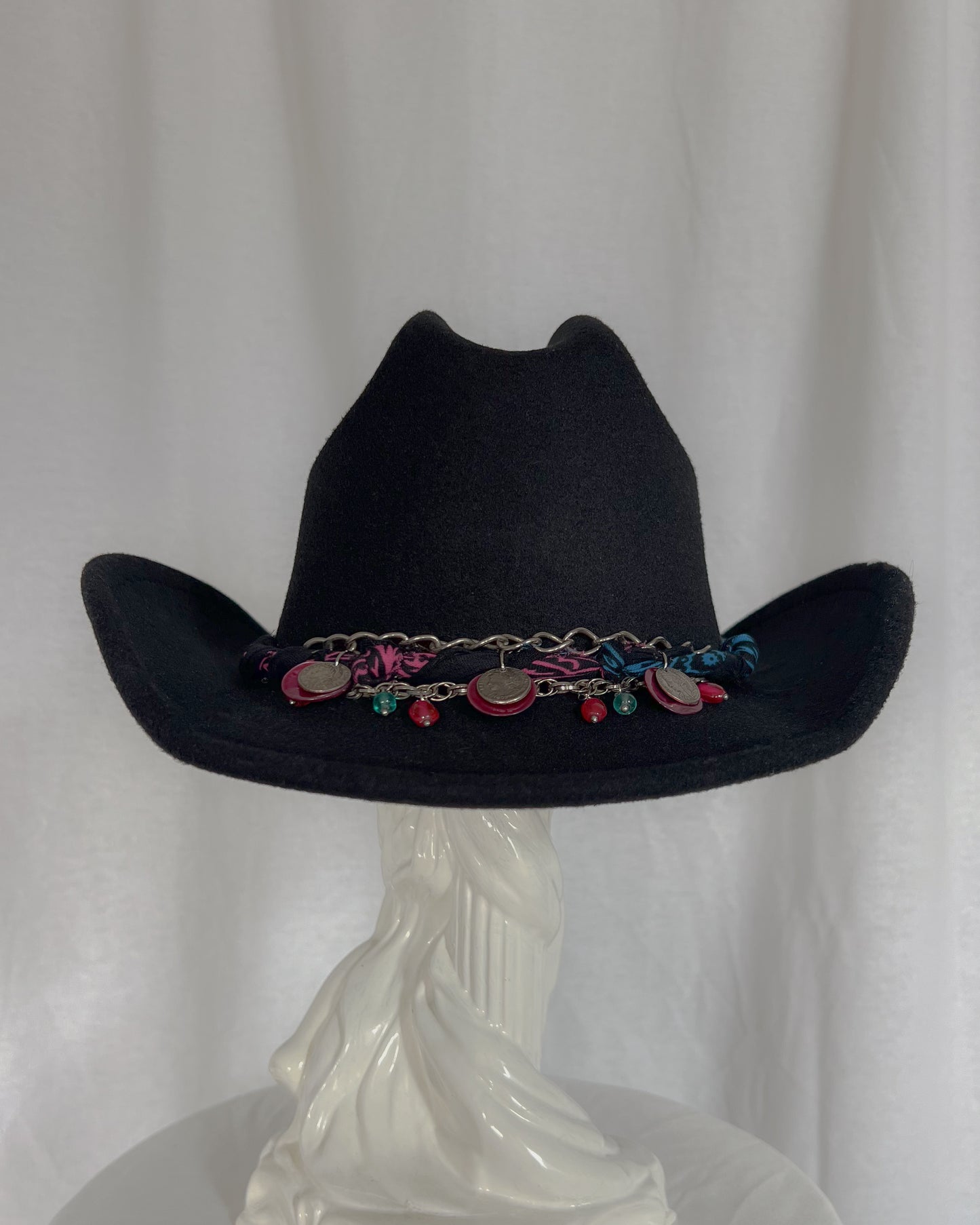 The Medallion – Black Cowboy Hat | Selcouth Original