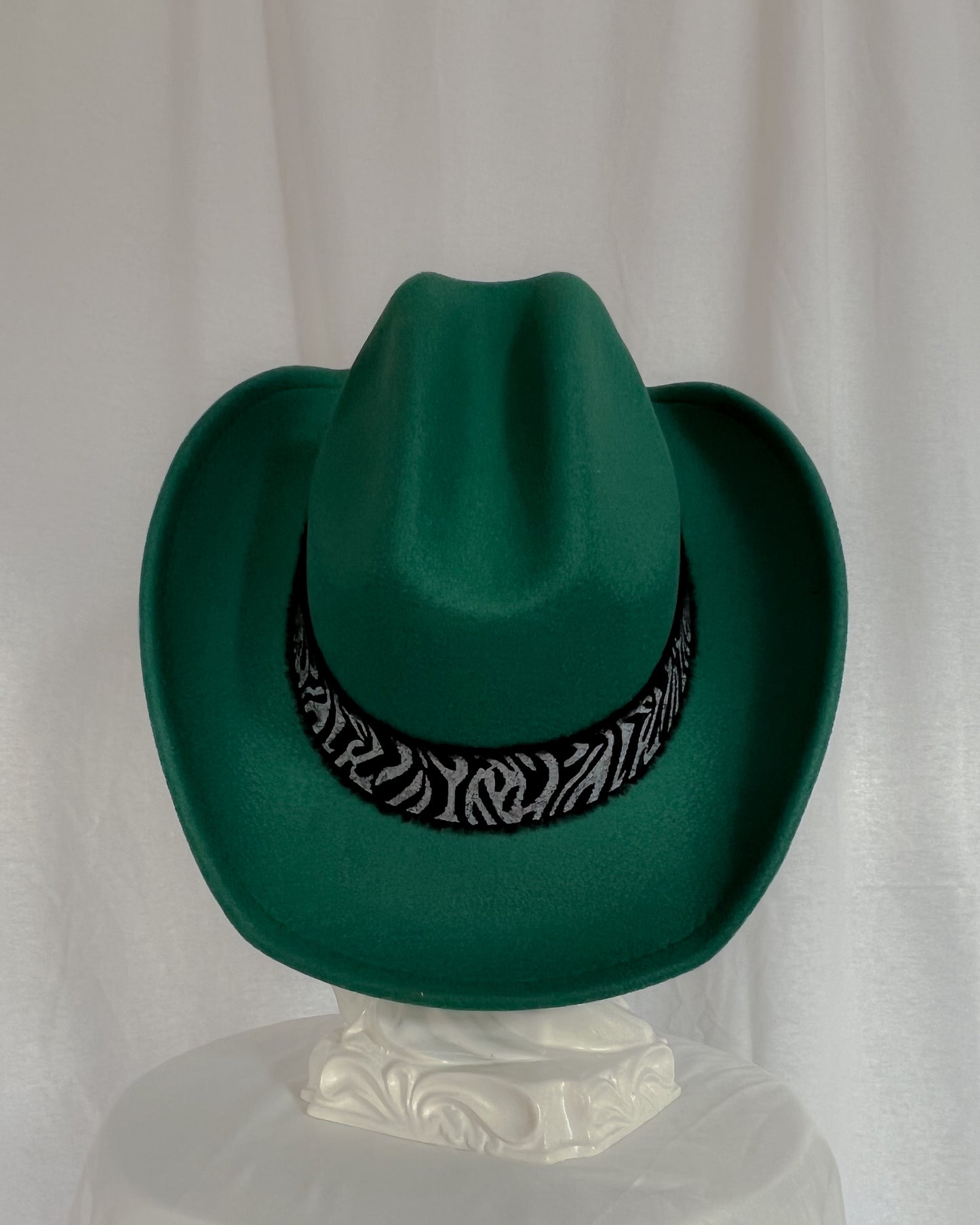 The Stray – Green Cowboy Hat | Selcouth Original