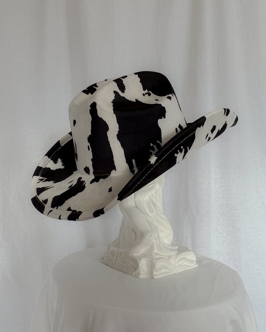 Midnight Rodeo – Black Cow Print Cowboy Hat