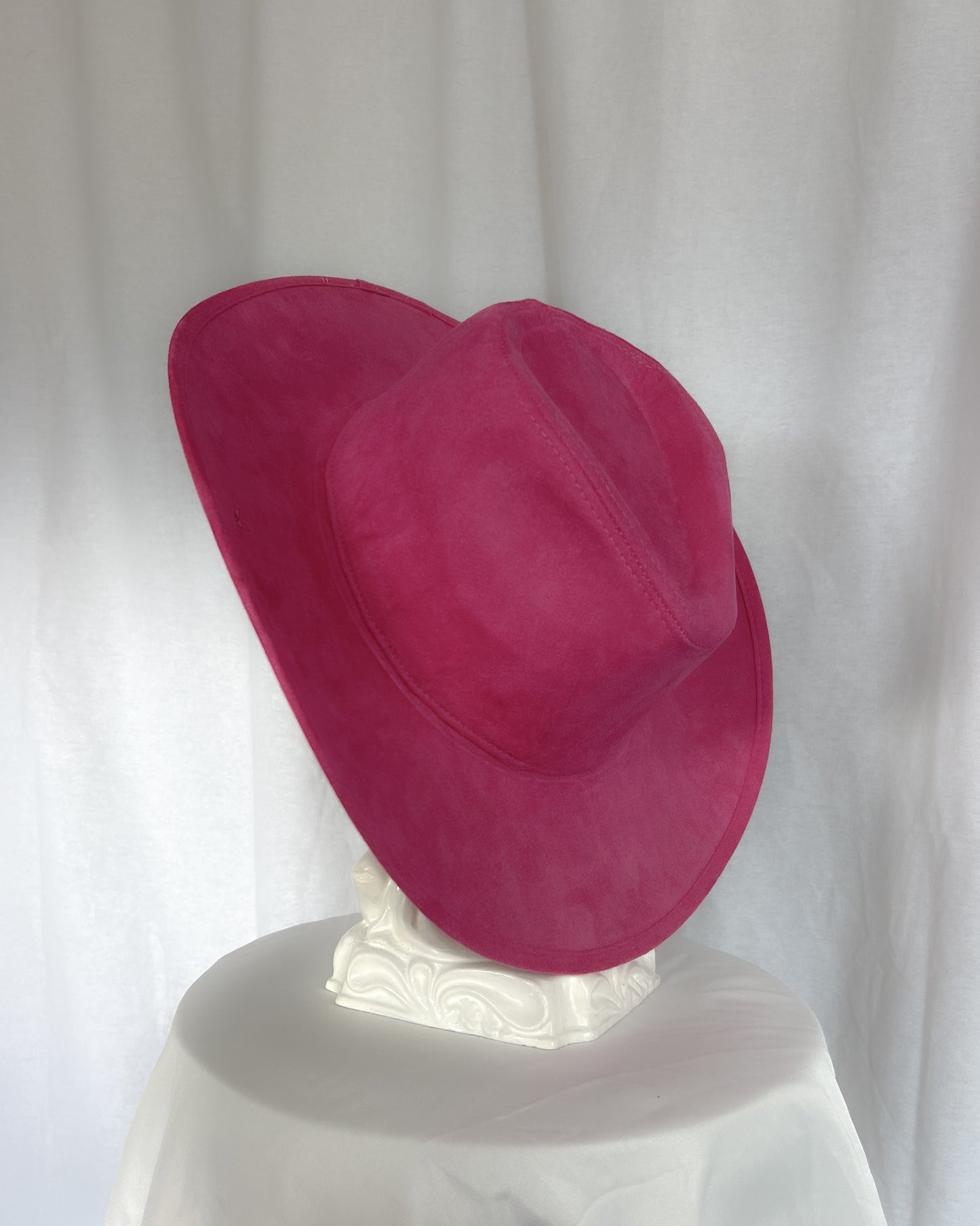 Disco Cowgirl – Pink Rhinestone Brim Cowboy Hat