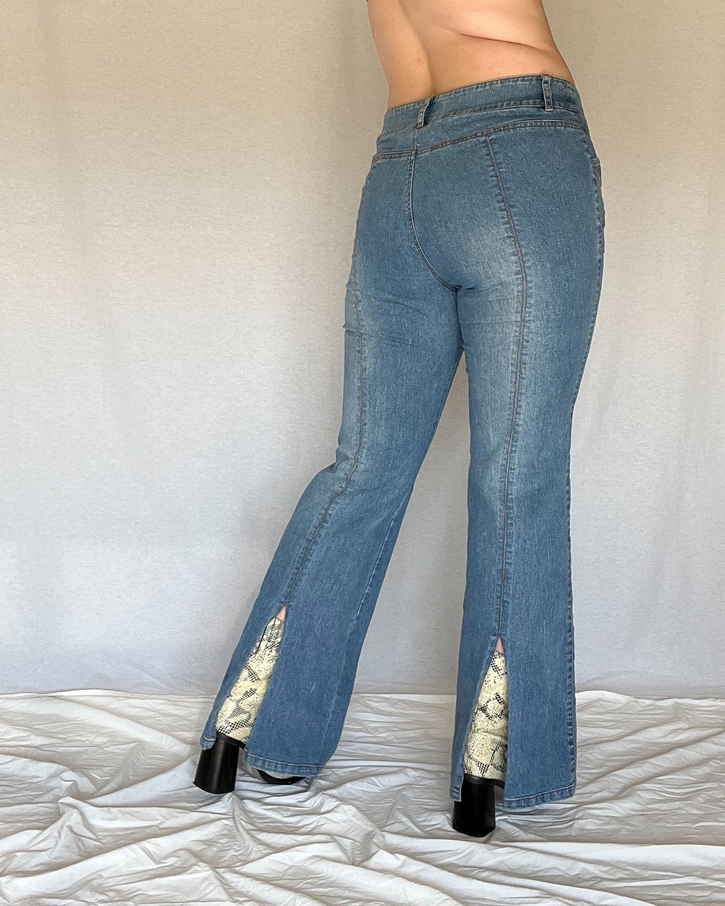 Slit Flare Faded Blue Jeans